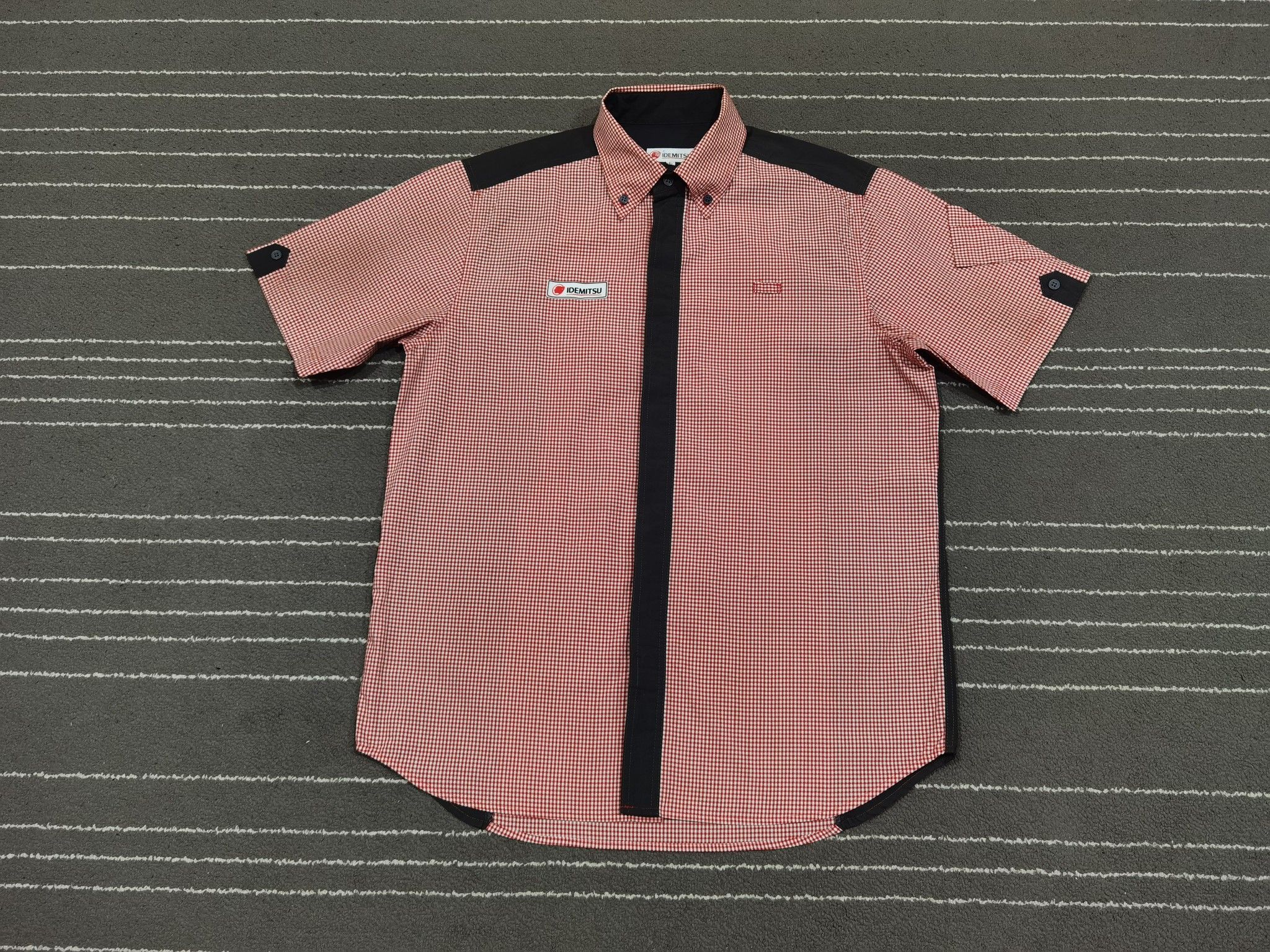 Japanese Brand IDEMITSU X JDM X motorsports button up M 8129 Size US M / EU 48-50 / 2 - 9 Thumbnail