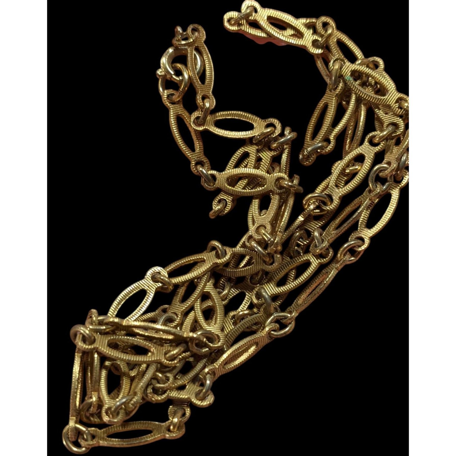 Other Vintage Textured Gold Tone Oblong Link Chain Necklace Size ONE SIZE - 6 Thumbnail