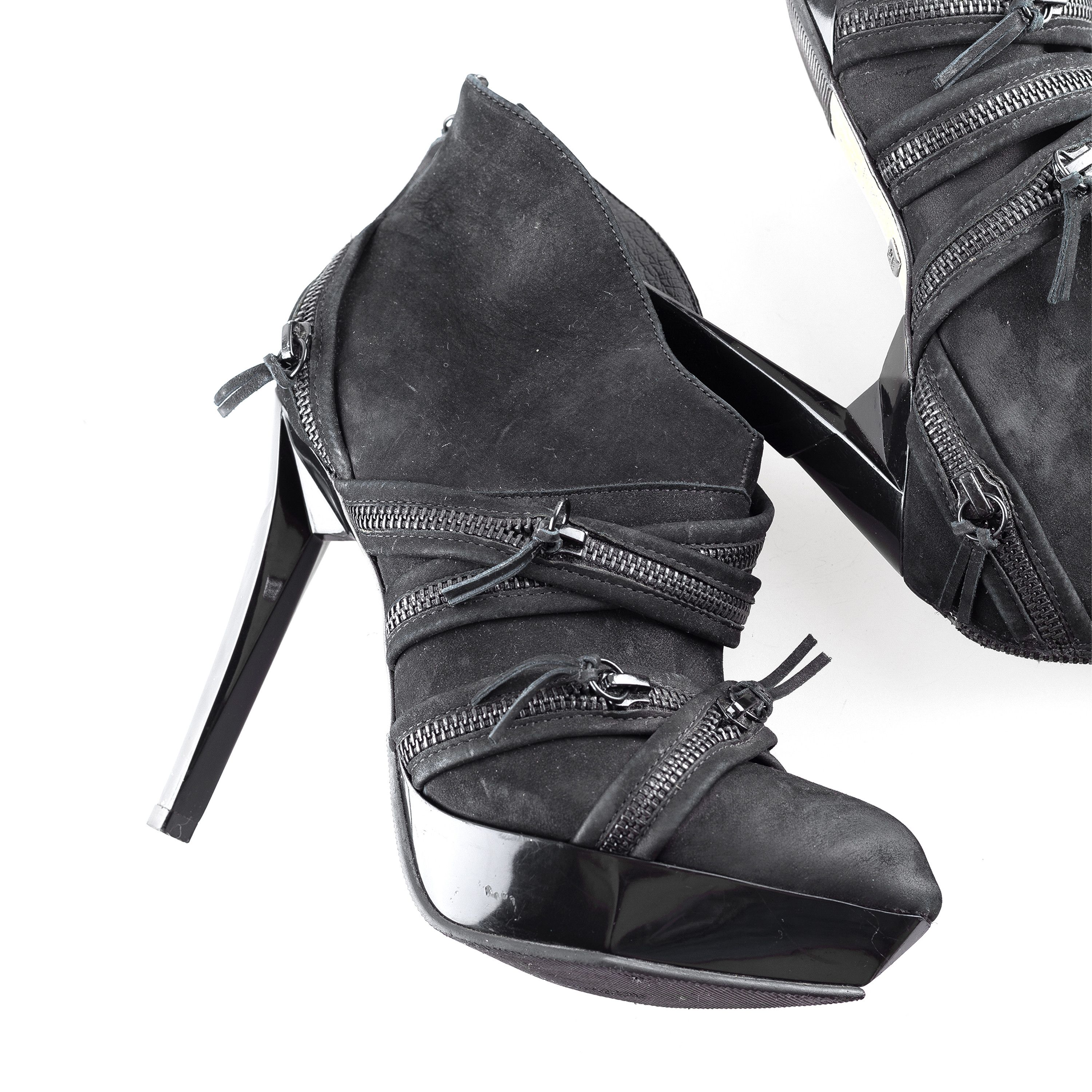 Buffalo London Buffalo Black Vintage Platform Boots (39 EU) Size US 8 / IT 38 - 5 Thumbnail
