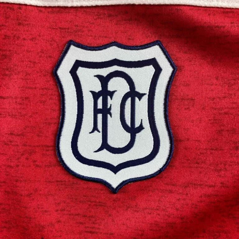 Macron Dundee FC 2020-21 Macron training football jersey size M Size US M / EU 48-50 / 2 - 3 Thumbnail