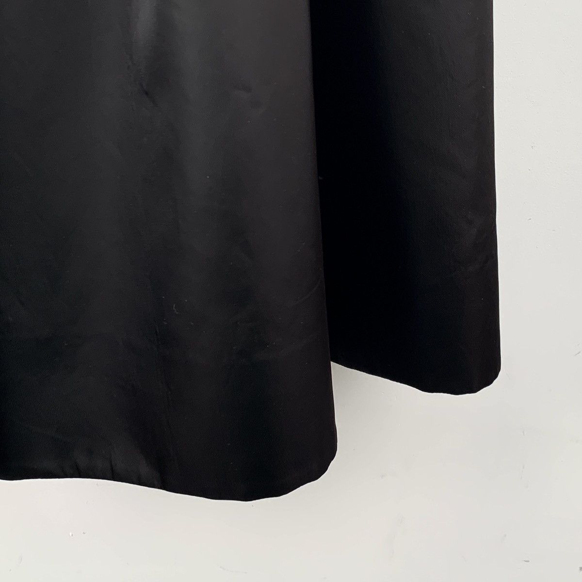 Prada Prada Triangle Logo V-neck Sleeveless Nylon Slip Dress K26WX Size M / US 6-8 / IT 42-44 - 5 Thumbnail