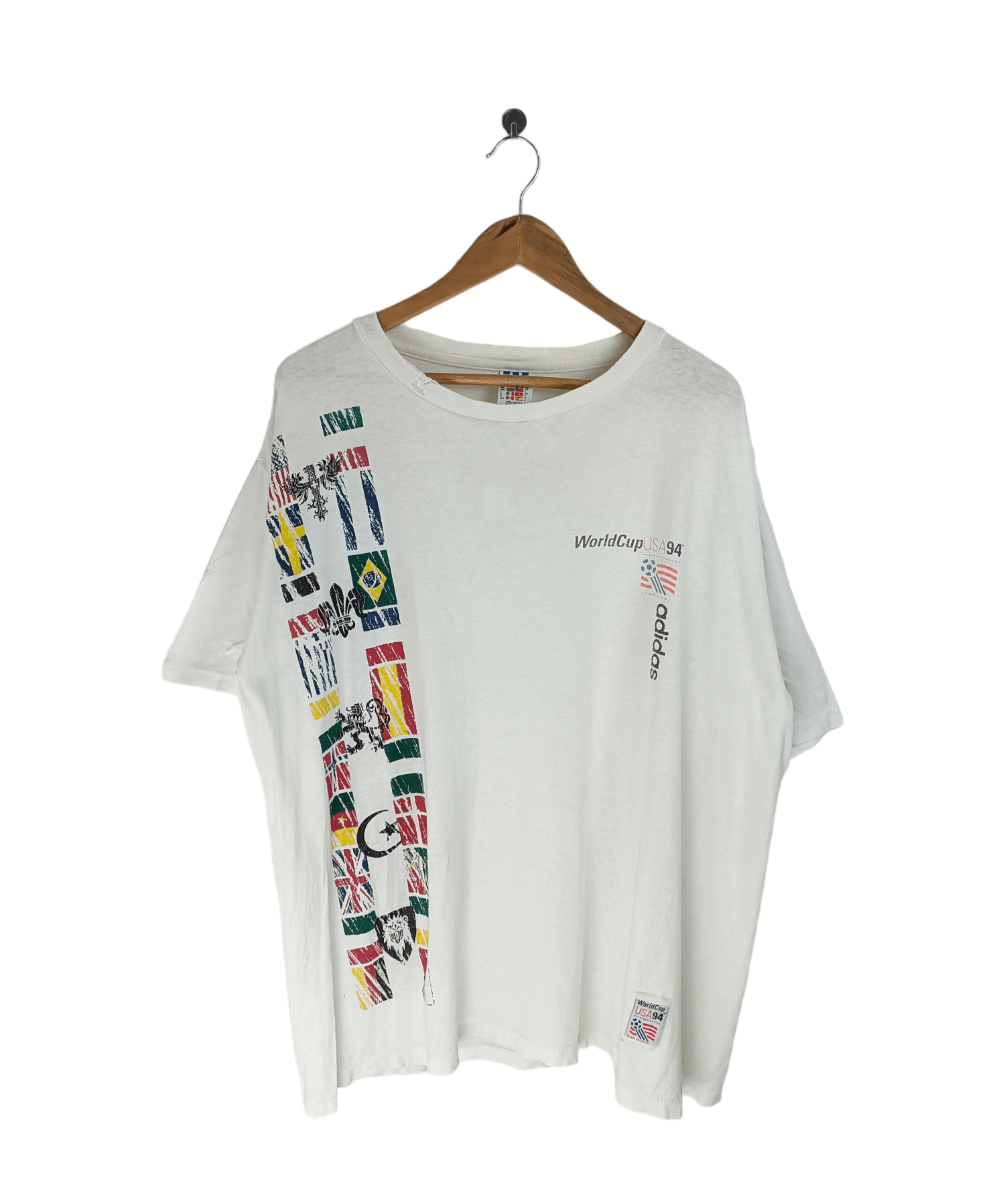 Vintage THRASHED FADED VINTAGE '94 WORLD CUP USA OVERSIZE TEE Size US XXL / EU 58 / 5 - 1 Thumbnail