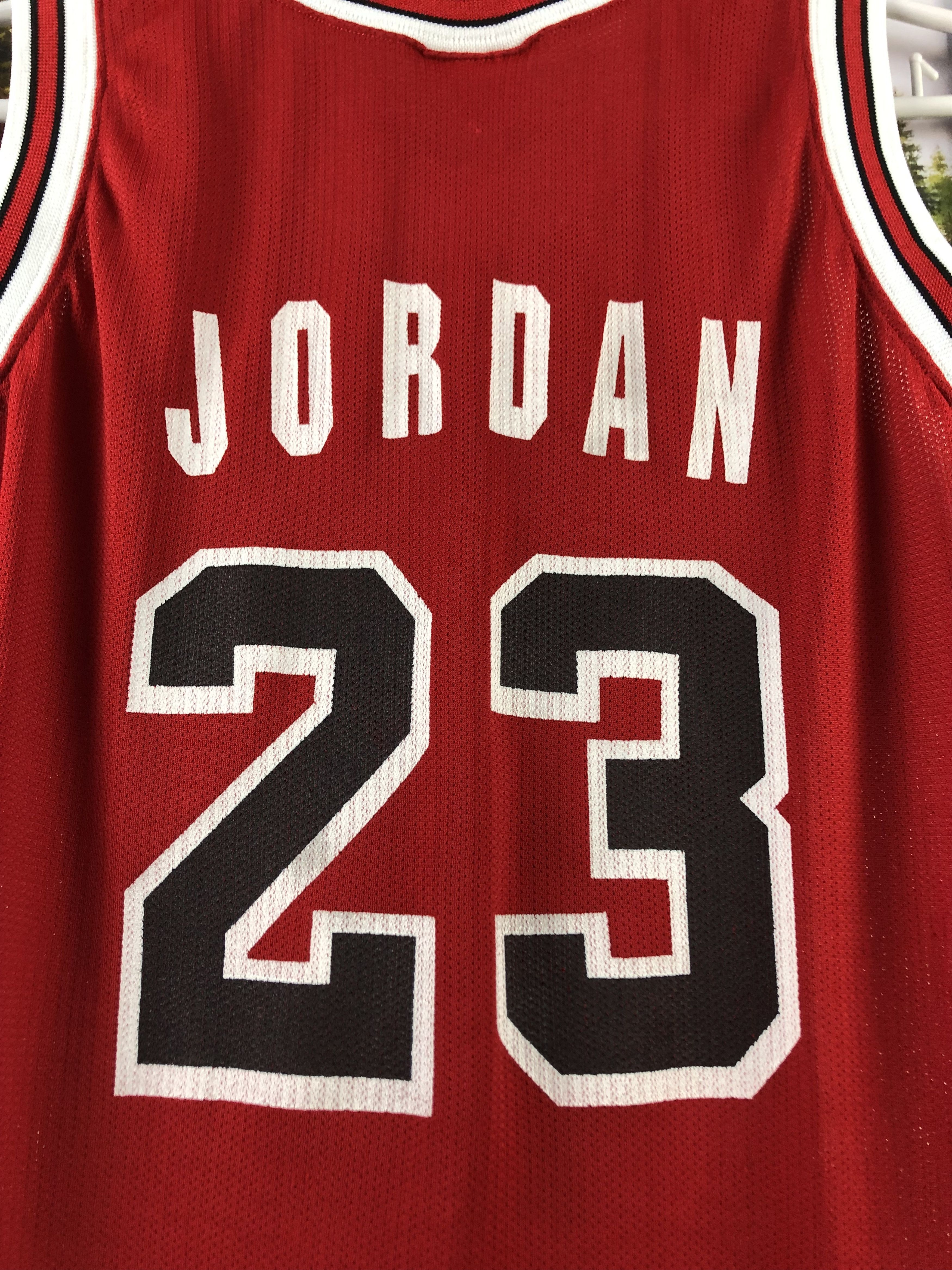 Champion Vintage Chicago Bulls Jordan Jersey Shirt Boys Kids 7-8 Size US XXS / EU 40 - 13 Thumbnail