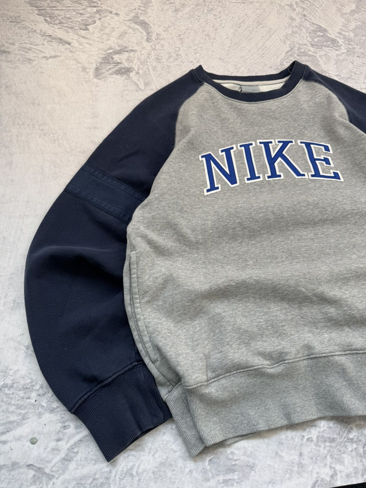 Nike × Vintage NIKE VINTAGE CENTER LOGO OVERSIZE BOXY SWEATSHIRT Size US M / EU 48-50 / 2 - 2 Thumbnail