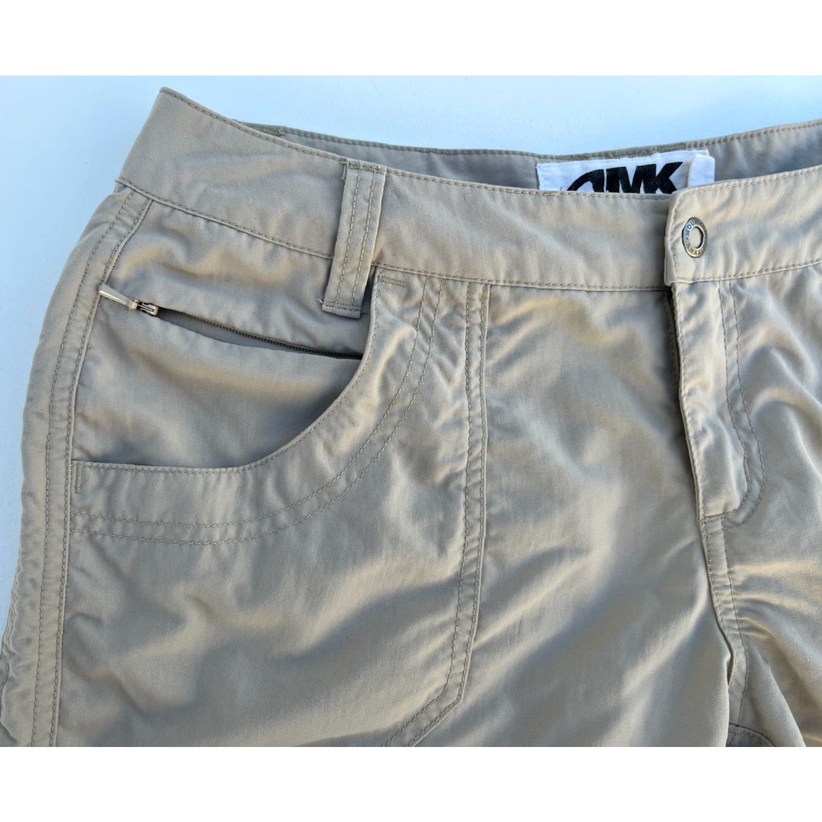 Mountain Khakis VINTAGE Mountain Khakis Women’s Shorts Outdoor Hiking Sz 2 Beige Nylon 100% Front Flat Pockets Chino Activewear Summer Spring Womens Size 26" / US 2 / IT 38 - 4 Thumbnail