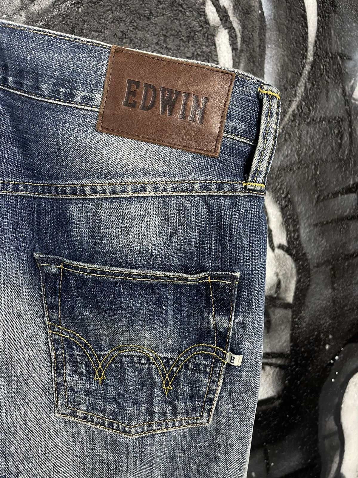 Edwin × Japanese Brand × Vintage Edwin ED-55 Relaxed Tapered Jeans Men’s Size 30/32 Size US 30 / EU 46 - 6 Thumbnail