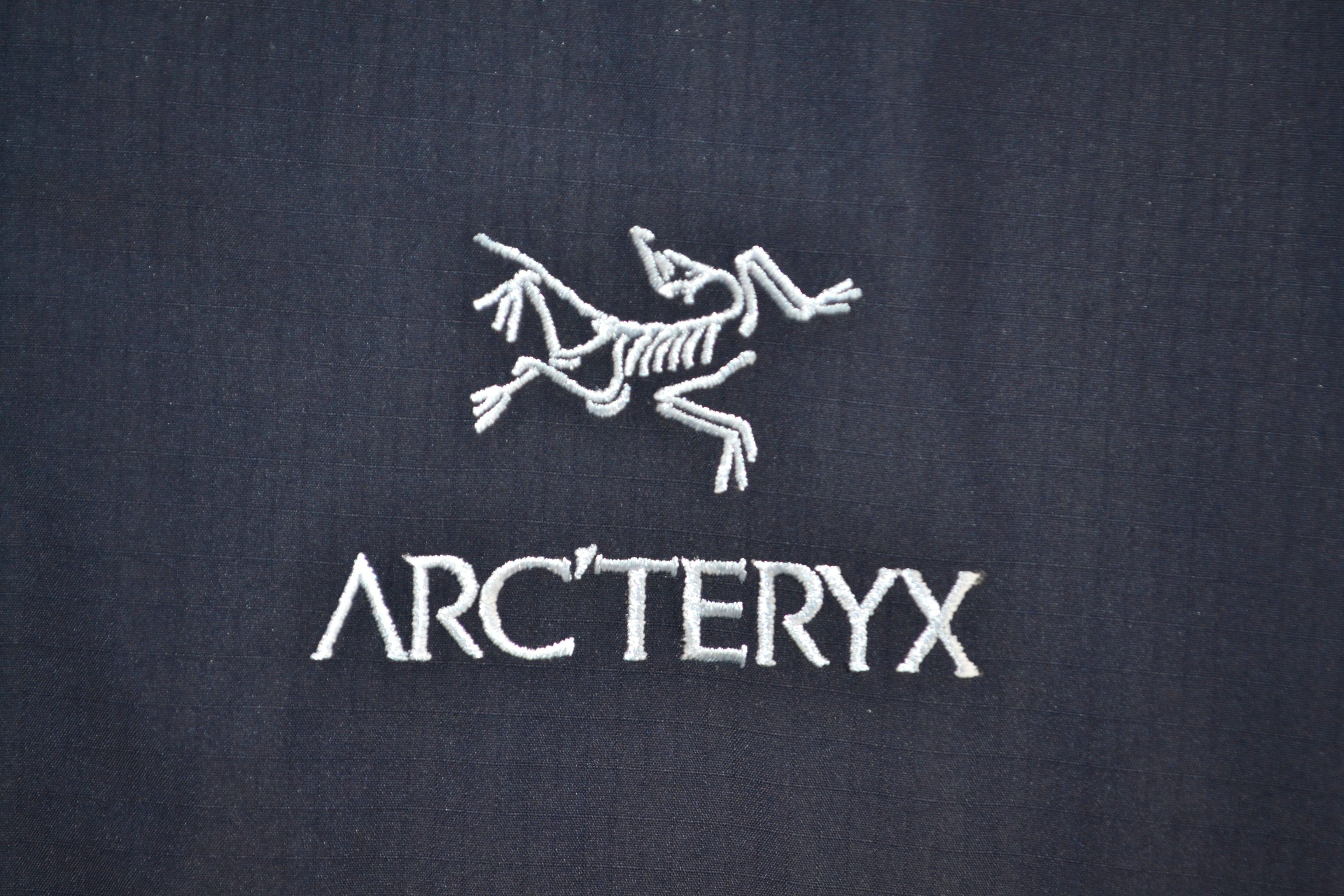 Arc'teryx NEW Arc'Teryx Beta SL Hybrid Jacket XL Tui Blue Gore-tex Size US XL / EU 56 / 4 - 2 Thumbnail