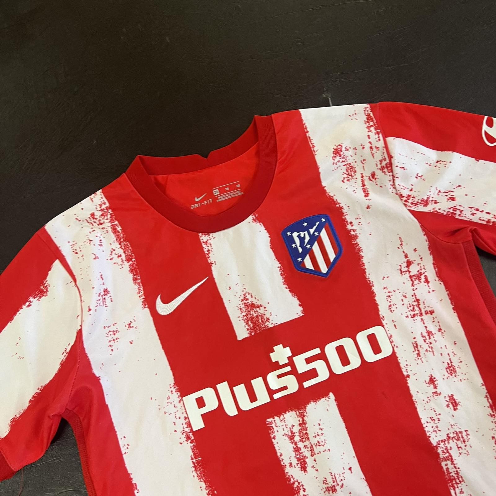 Nike Atletico Madrid Nike soccer jersey Plus500 Sz S Size US S / EU 44-46 / 1 - 4 Thumbnail
