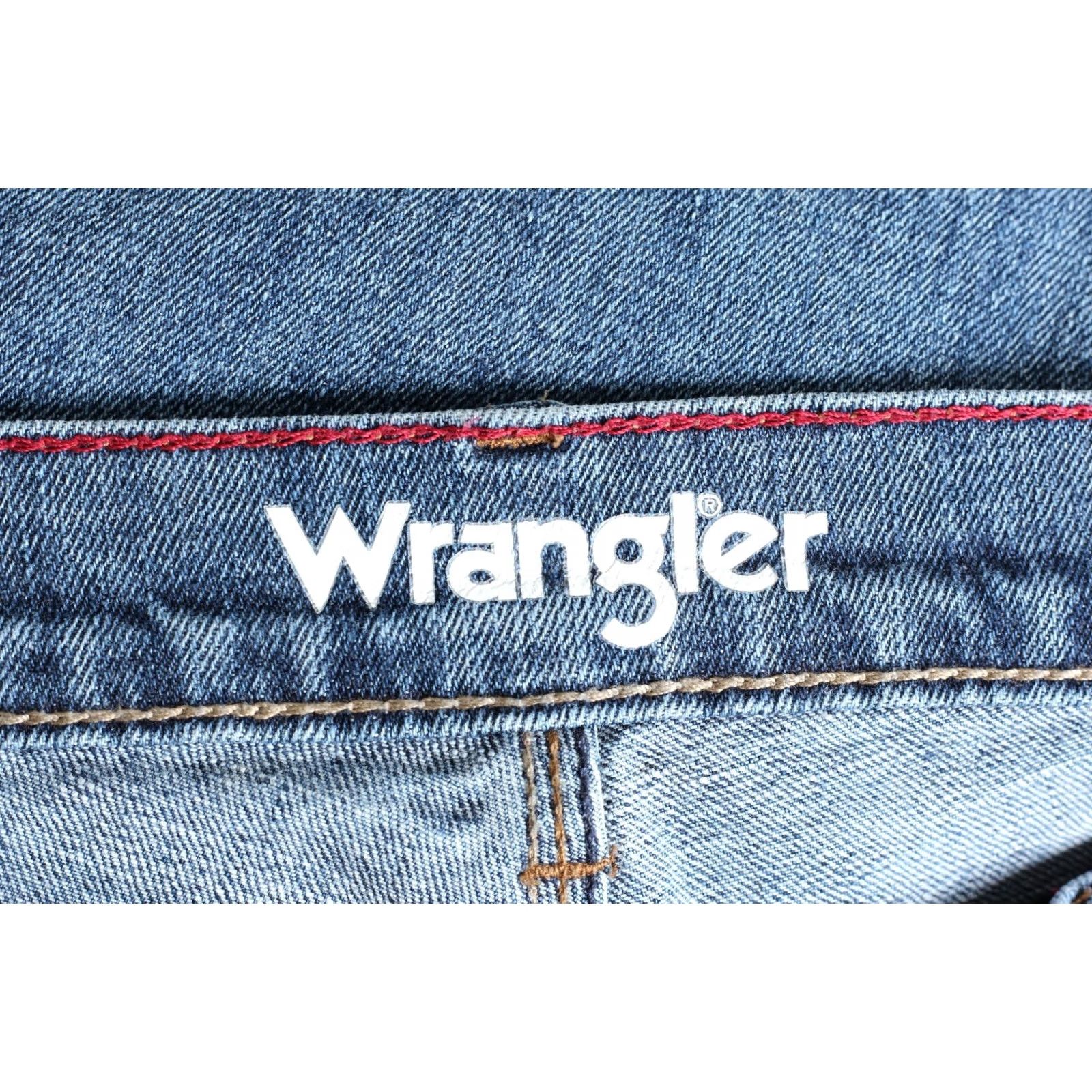 Wrangler WRANGLER Straight Fit Stretch Jeans Men Size W31 L30 DZ5024 Size US 31 - 6 Thumbnail