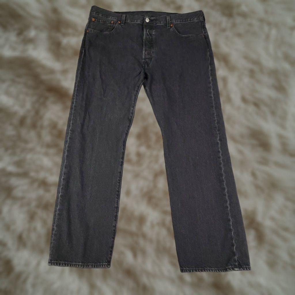 Levi's Mens Levis Jeans 501 Straight Leg Black Gray 40x30 Extra Large XL Button Fly Size US 40 / EU 56 - 1 Thumbnail