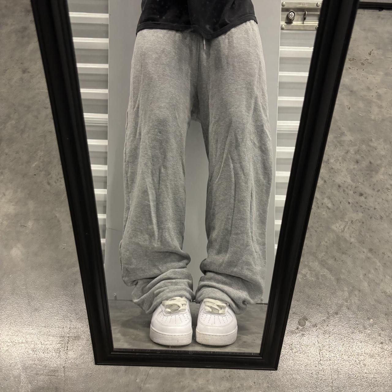 Japanese Brand × Vintage Crazy Vintage Y2K/2000s Light Grey Essential Sweatpants! Size US 30 / EU 46 - 1 Thumbnail