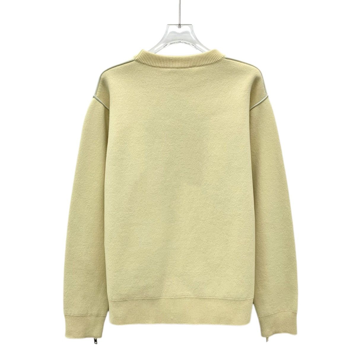 Louis Vuitton Louis Vuitton 2022 Yellow Wool Long Sleeve Knitwear K26WX Size XXS / US 00 / IT 34 - 2 Thumbnail