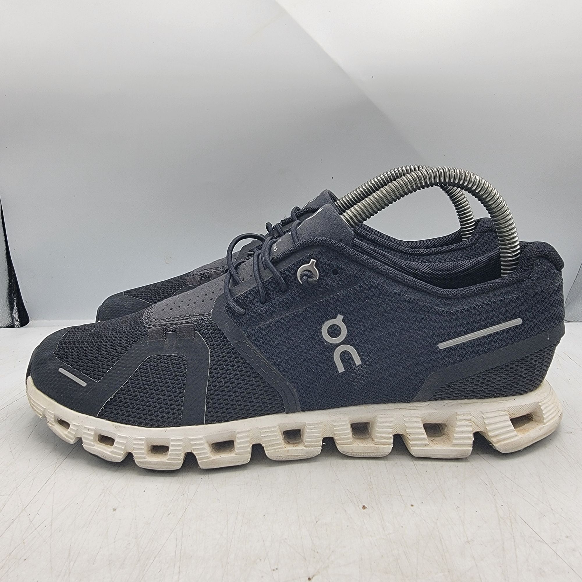On On Cloud 5 Womens 8 Black Shoes Athletic Outdoors Walking Li Size US 8 / IT 38 - 12 Thumbnail