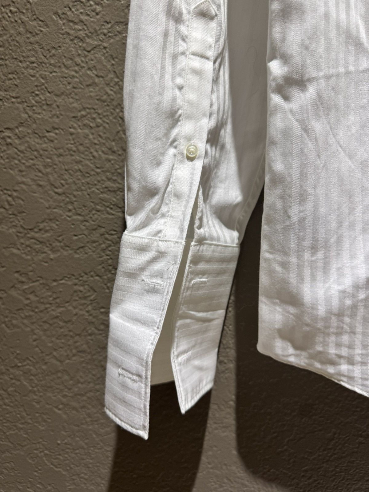 Marc Anthony Marc Anthony Vintage Slim Fit Tonal White Stripe Button Up Size US M / EU 48-50 / 2 - 7 Thumbnail