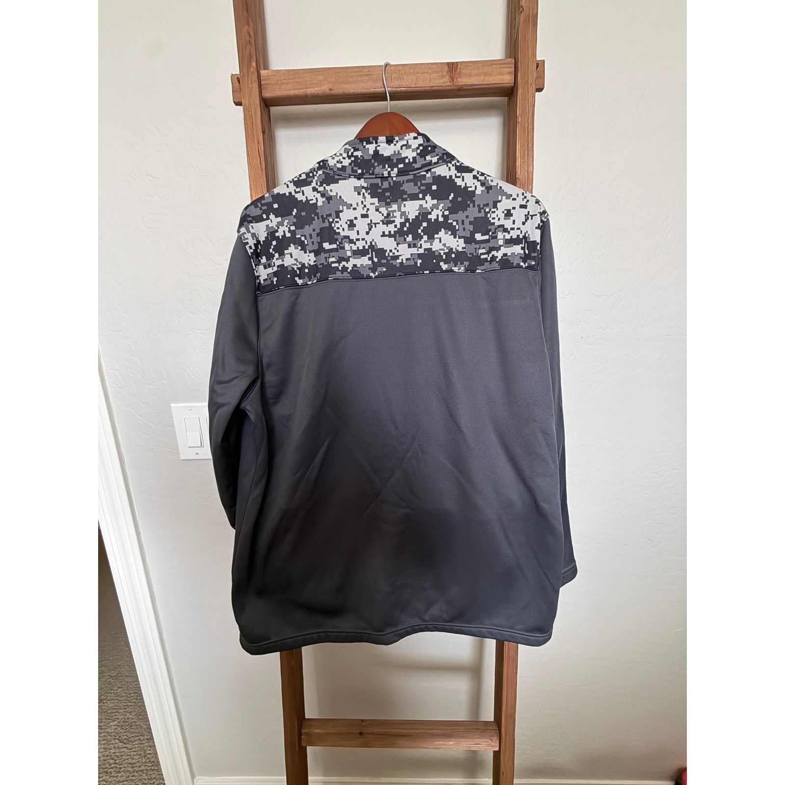 Colosseum Athletics Colosseum ASU Military Appreciation Camo Full-Zip Jacket Size US L / EU 52-54 / 3 - 4 Thumbnail