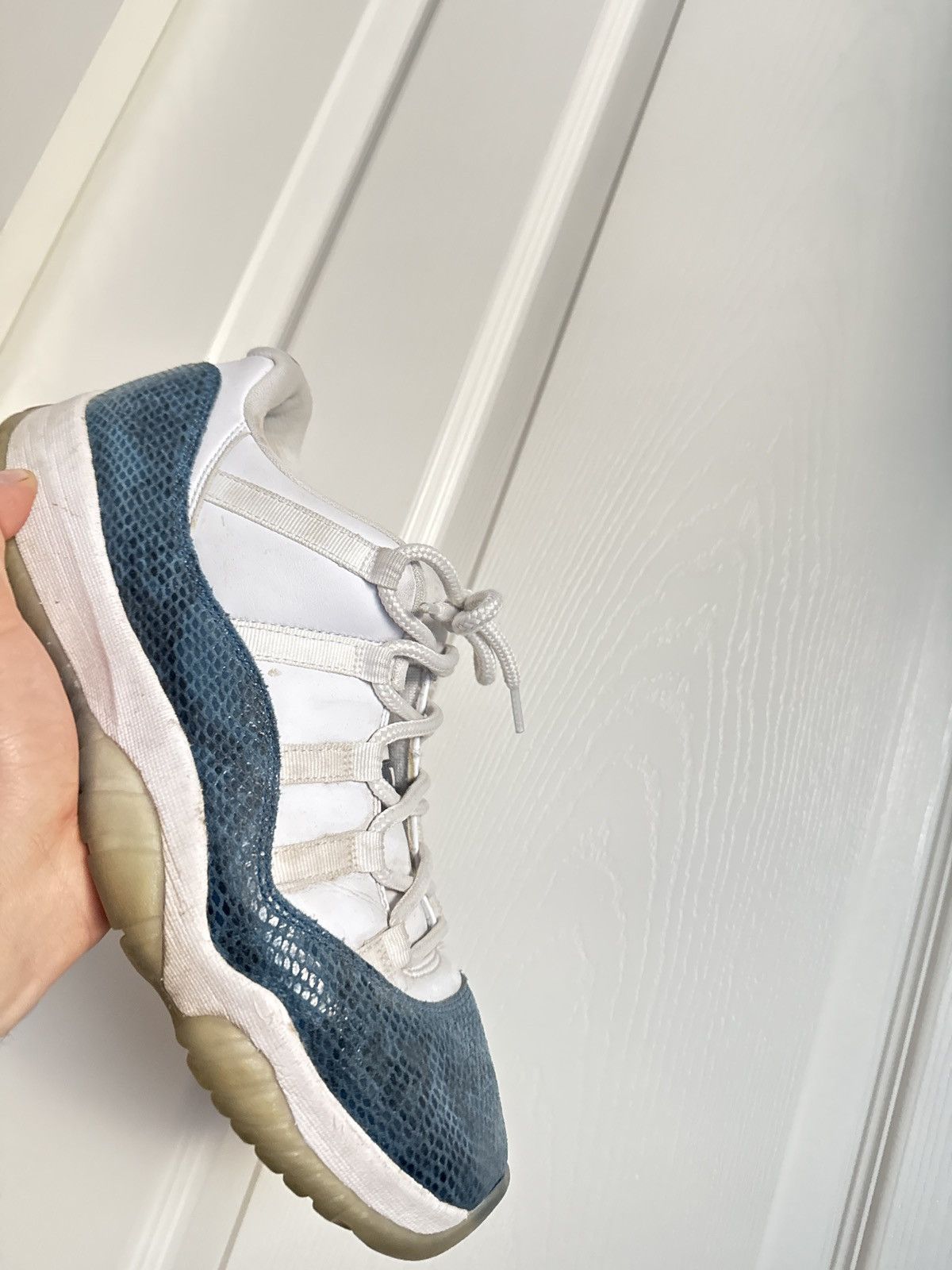Jordan Brand Jordan 11 Low Snakeskin Size US 11.5 / EU 44-45 - 7 Thumbnail