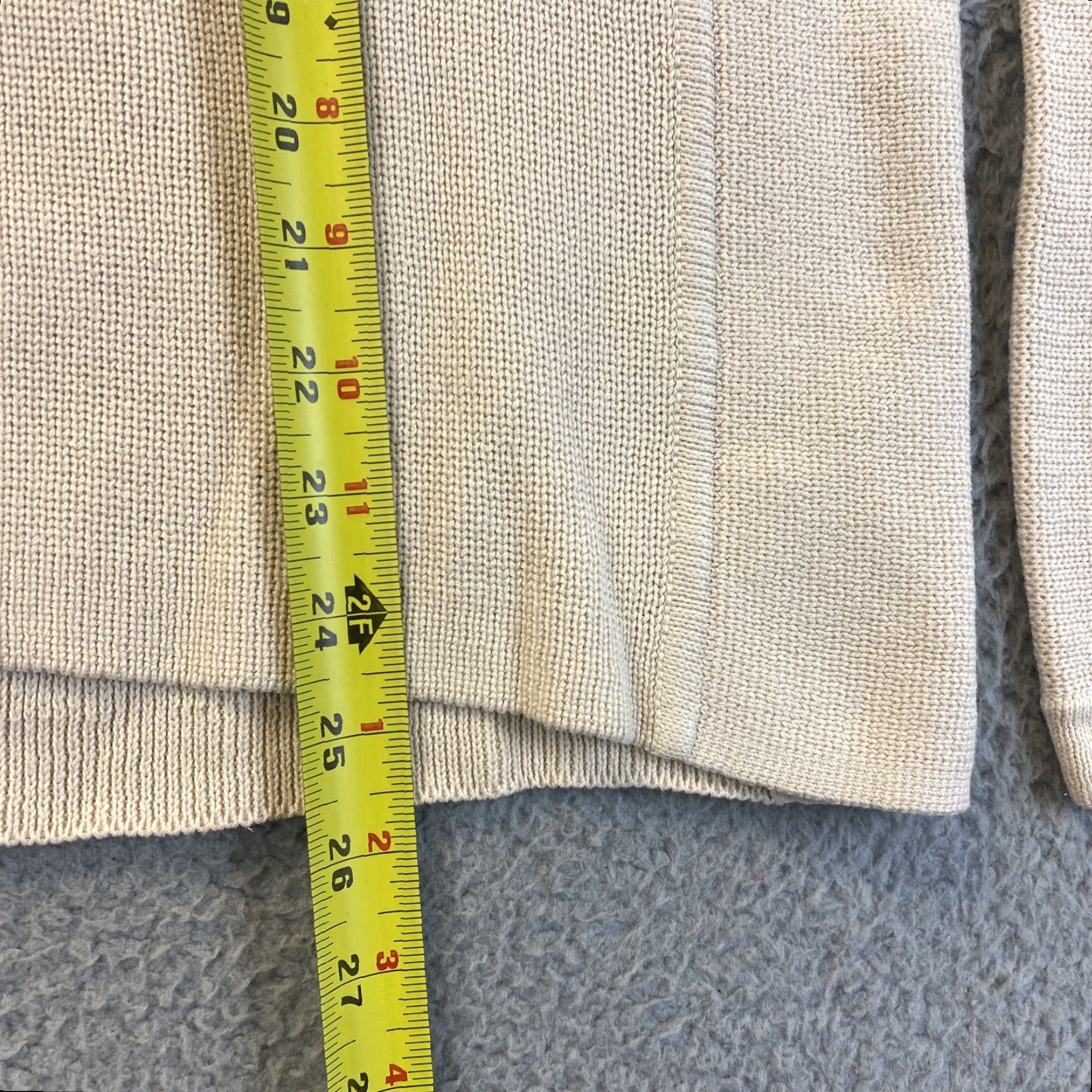 Gap Gap Sweater Mens Medium Beige Pullover Knit Crew Neck Cotton Blend Classic Modern Autumn Winter Casual, Regular Fit Mens 72-31 Size US M / EU 48-50 / 2 - 5 Thumbnail