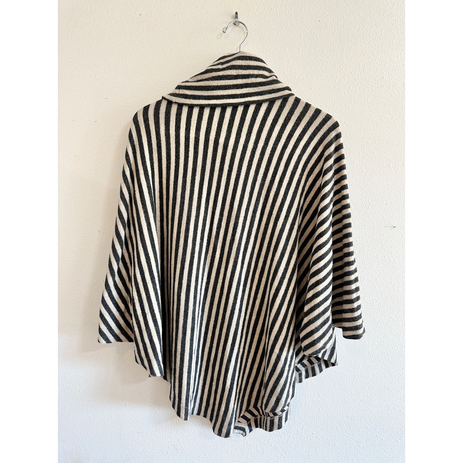 Other Capote Soft Striped Turtleneck Poncho size M/L Size L / US 10 / IT 46 - 10 Thumbnail