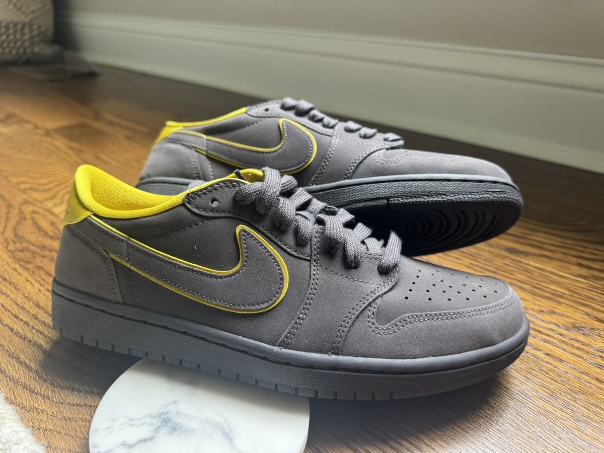 Jordan Brand Women’s 9.5 Jordan 1 Retro Low Thunder Grey Citron Yellow OG Size US 9.5 / IT 39.5 - 1 Thumbnail