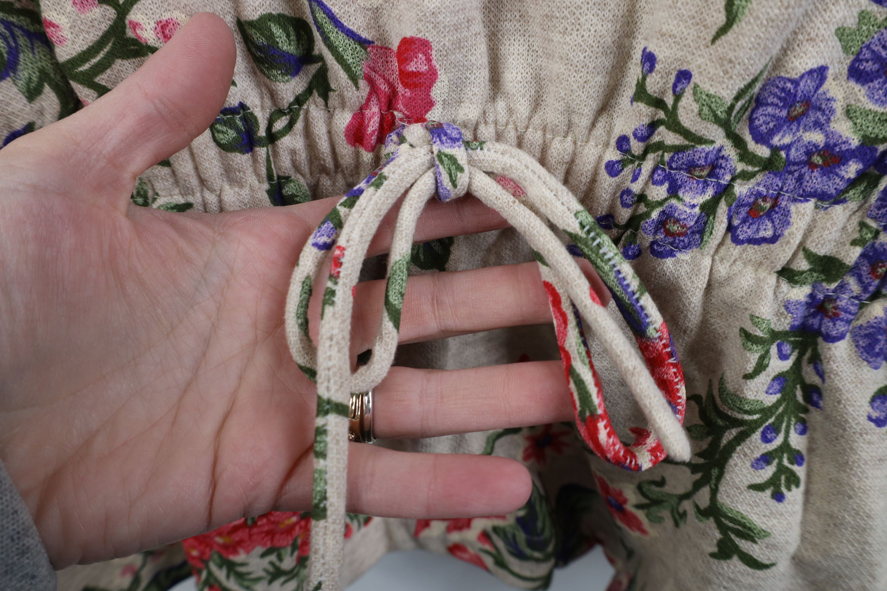 Vintage Vintage 90s Streetwear Flower Cinch Waist Sweatshirt USA Size L / US 10 / IT 46 - 4 Thumbnail
