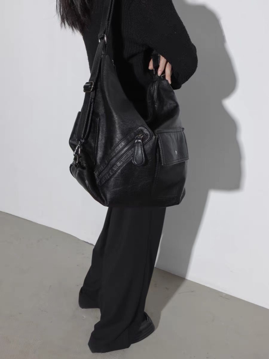 Japanese Brand Black Vintage PU Leather Shoulder Bag Size ONE SIZE - 6 Thumbnail