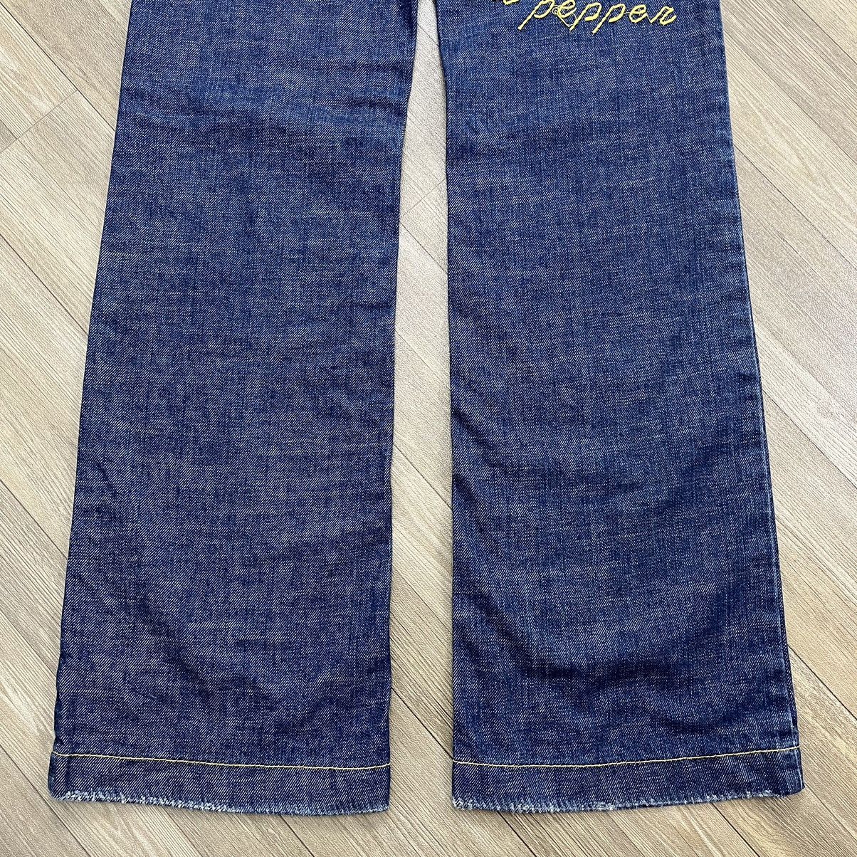 If Six Was Nine × Japanese Brand × Le Grande Bleu (L.G.B.) RedPepper Embroidered Distressed Flared Denim Jeans Bootcut Size 26" / US 2 / IT 38 - 14 Thumbnail