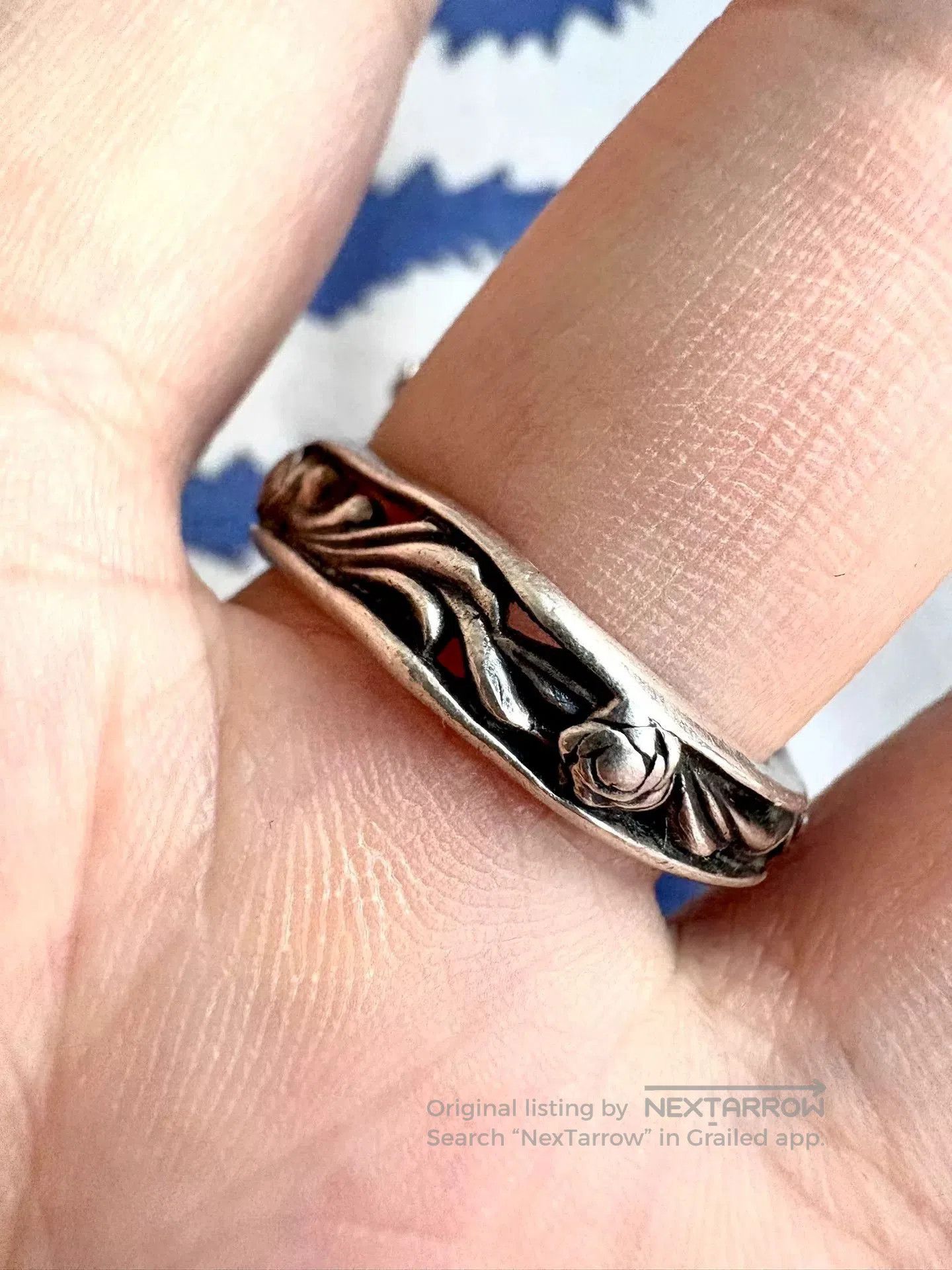 Vivienne Westwood silver butterfly statement ring for women. Size ONE SIZE - 3 Thumbnail