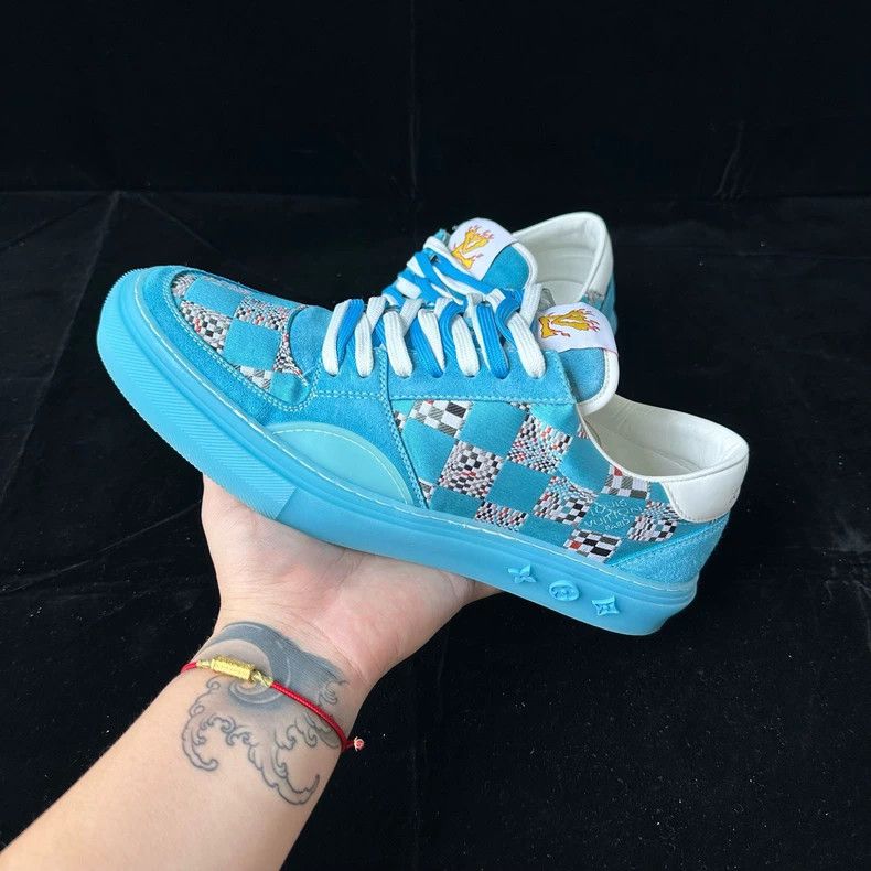 Louis Vuitton Louis Vuitton Blue checkerboard shoes Size US 9.5 / EU 42-43 - 8 Thumbnail