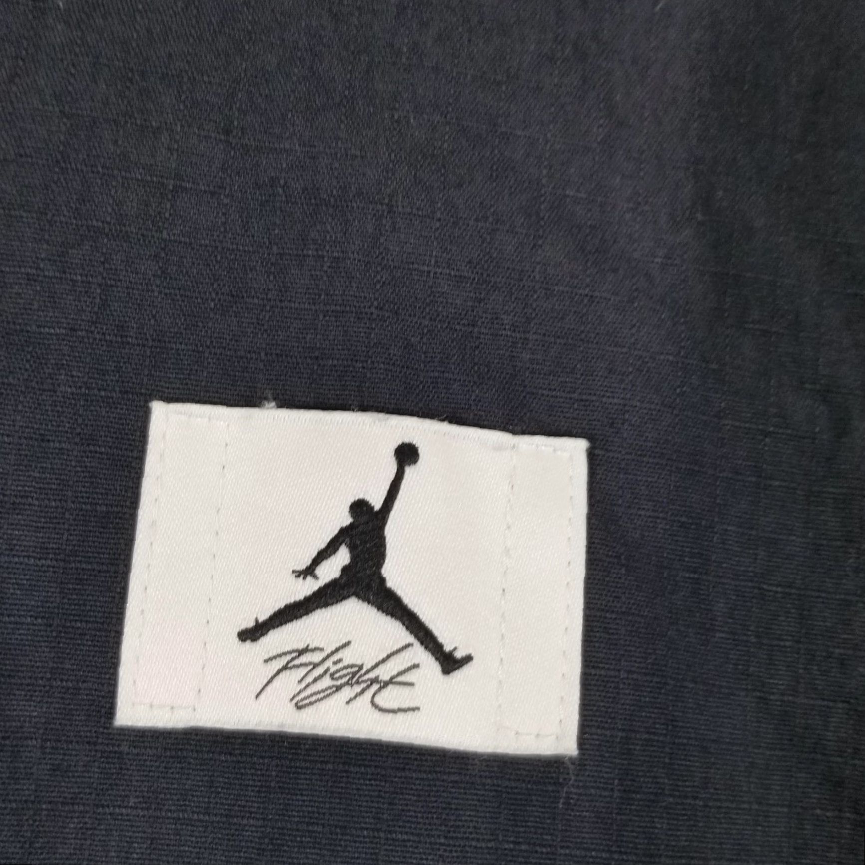 Jordan Brand Jordan Jacket Woman Medium Black Flight Cropped Track Woven Full Zip DQ4625-010 Size US M / EU 48-50 / 2 - 3 Thumbnail
