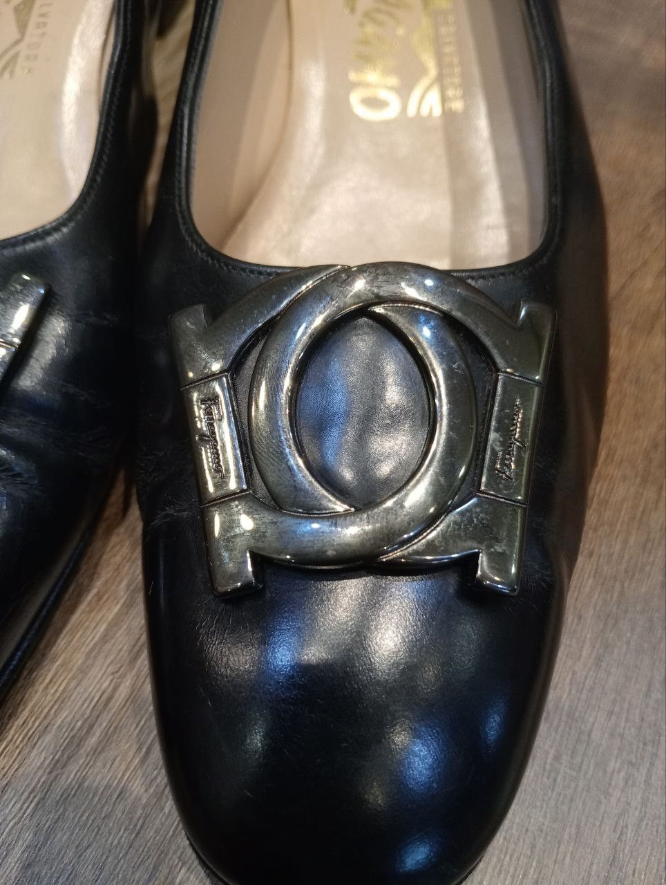 Salvatore Ferragamo LUXURY SALVATORE FERRAGAMO LEATHER HEELS BLACK Size US 8.5 / IT 38.5 - 11 Thumbnail