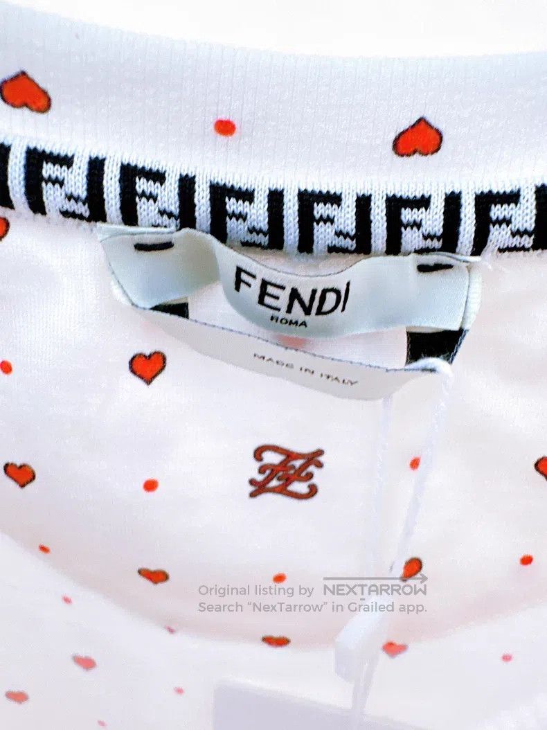 Fendi Fendi Heart set, top, shorts Size S / US 4 / IT 40 - 3 Thumbnail