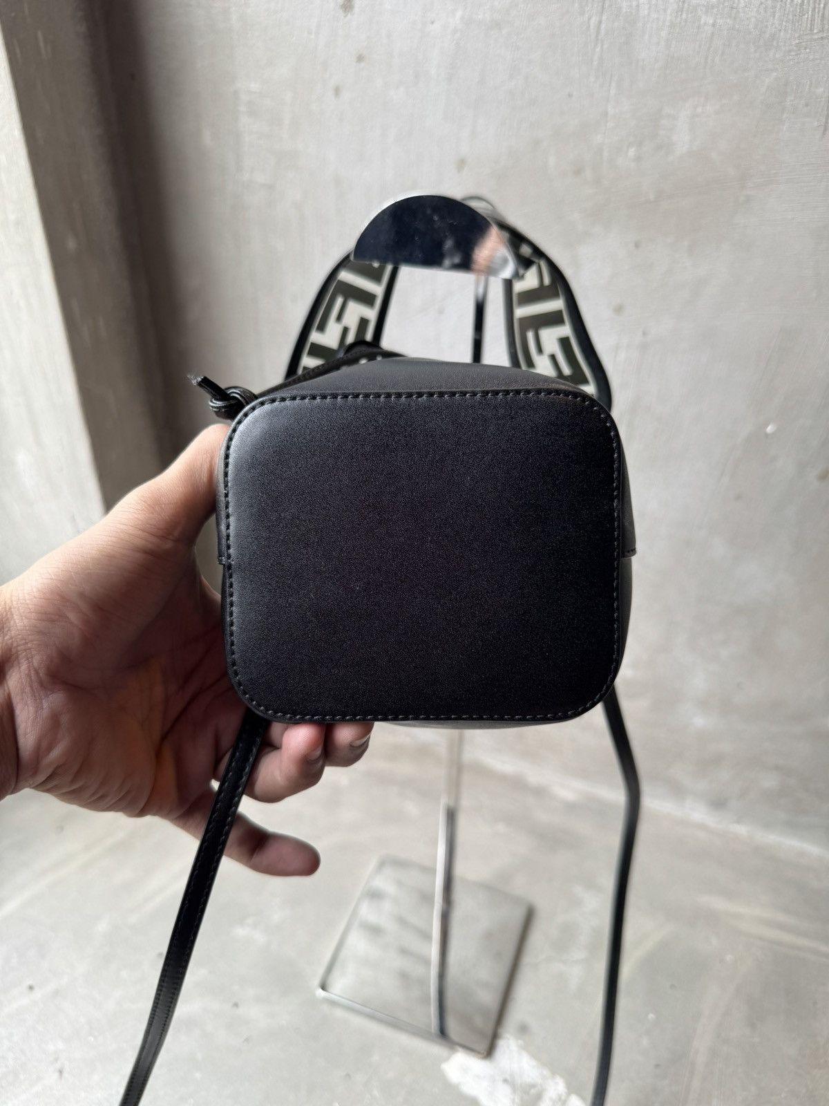 Fendi Fendi Mini Mon Tresor Leather Bucket Bag Size ONE SIZE - 5 Thumbnail