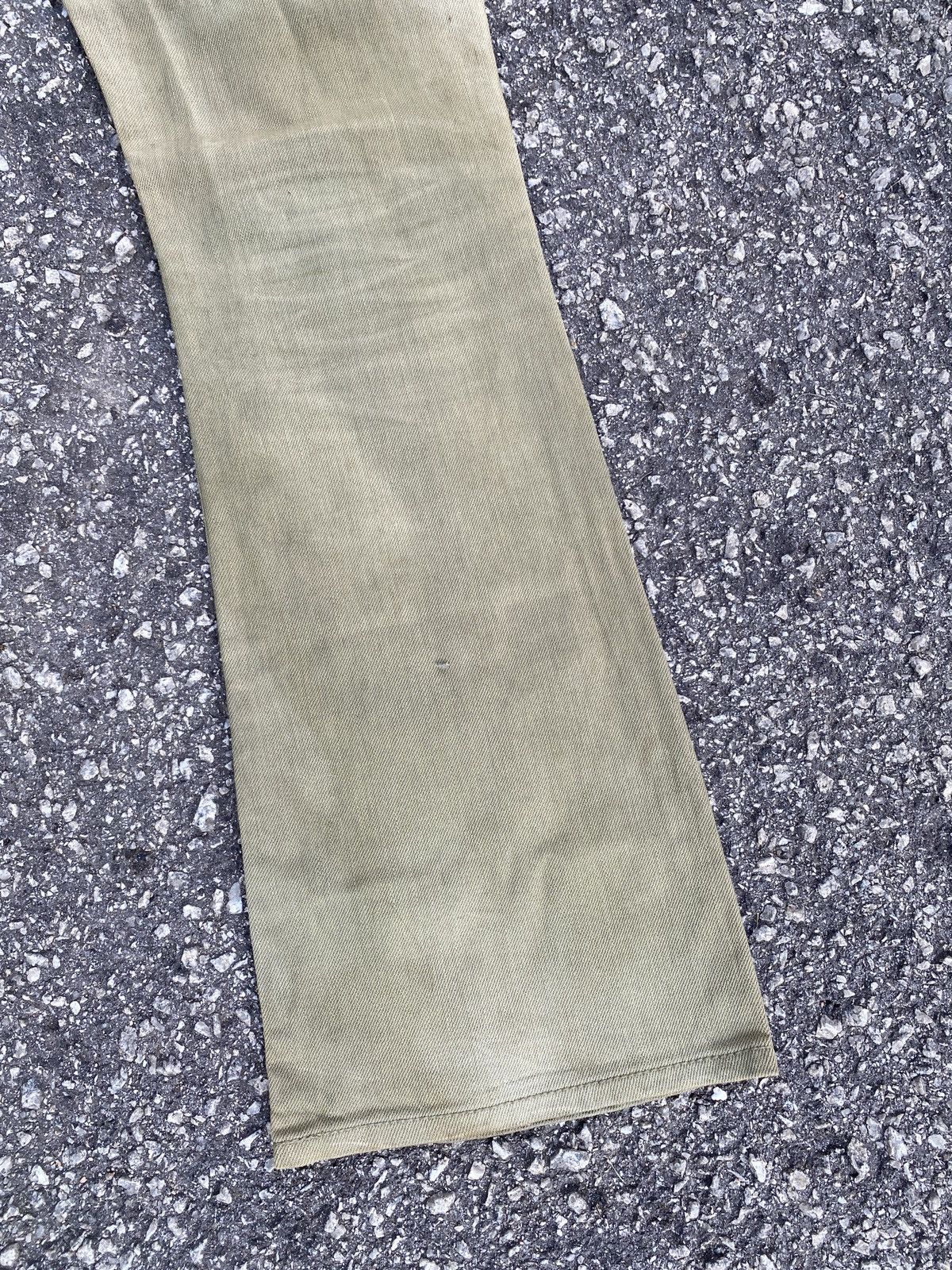 Japanese Brand Japanese Brand On Board Distressed Flare Denim Size US 31 - 12 Thumbnail