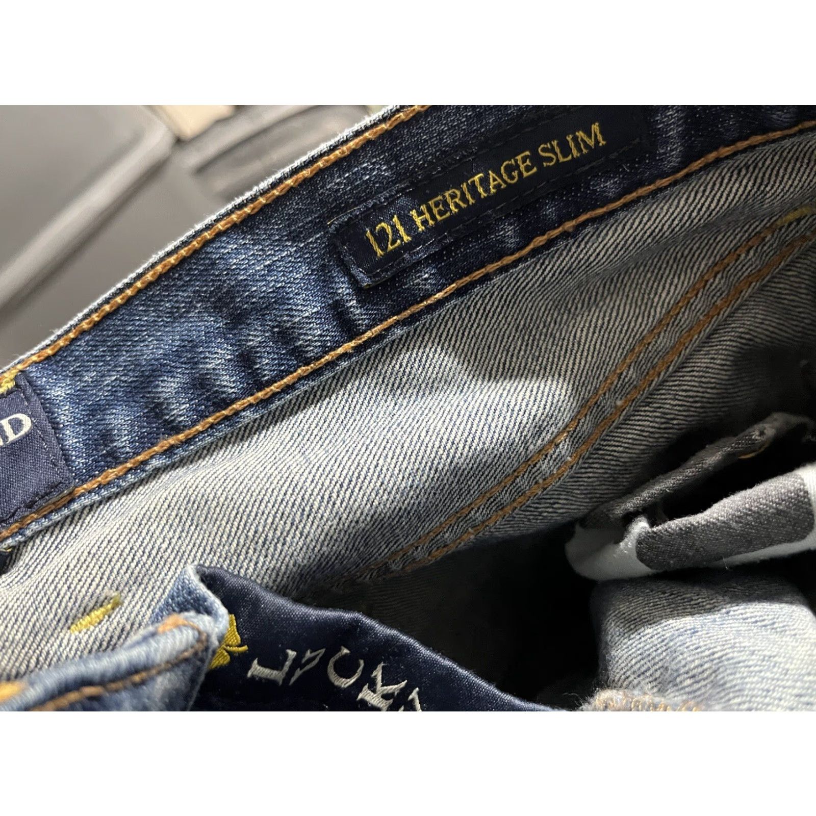 Lucky Brand Lucky Brand Jeans Mens 30X32 Distressed 121 Heritage Slim 5-Pocket Denim Blue Regular Straight Modern Mens Size US 30 / EU 46 - 6 Thumbnail