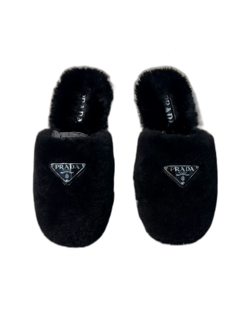 Prada Prada Black Fur Slippers Size 35.5 Size US 6 / IT 36 - 1 Thumbnail