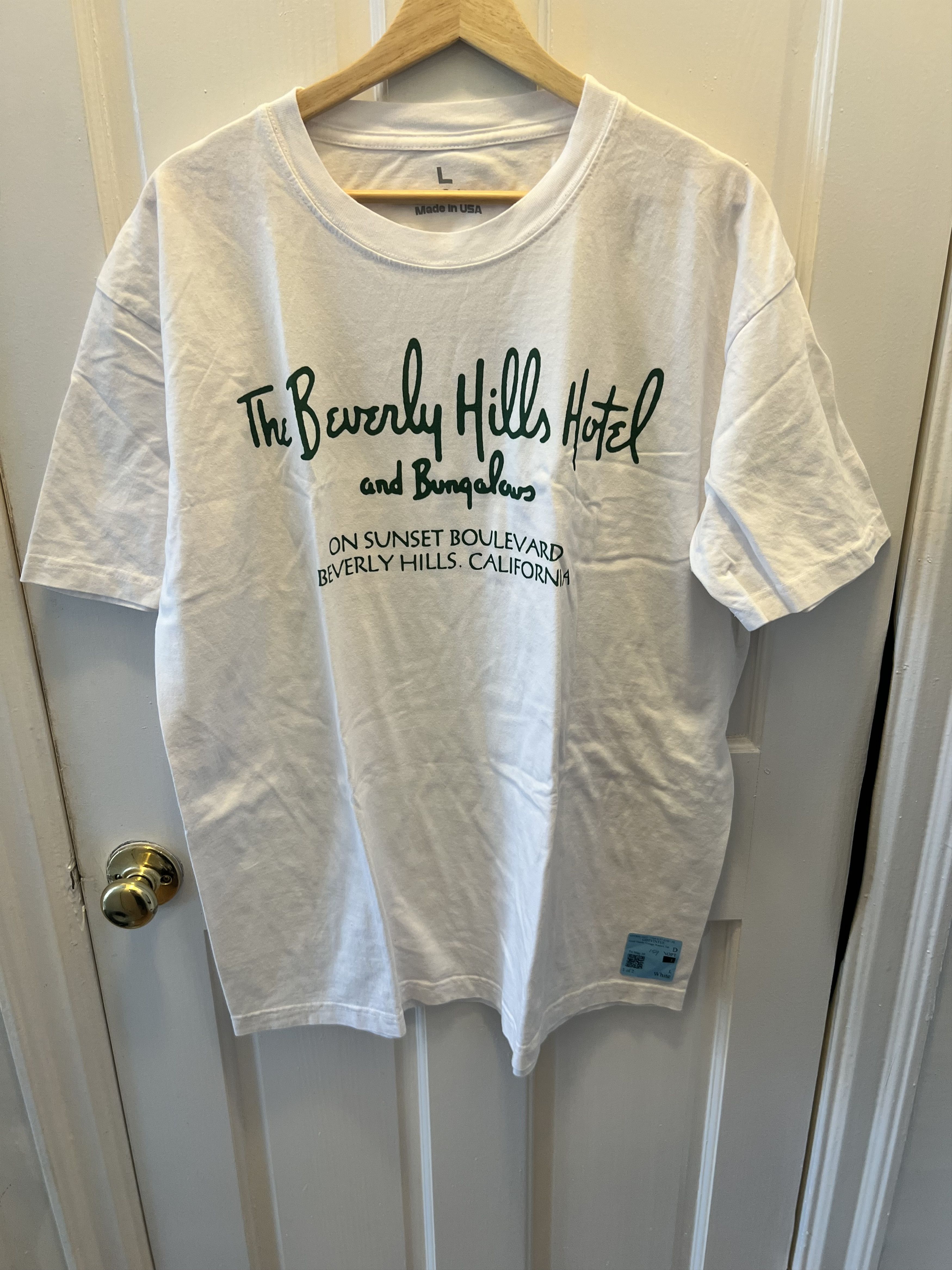 Vintage ICONIC The Beverly Hills Hotel Tee Size US XL / EU 56 / 4 - 1 Thumbnail