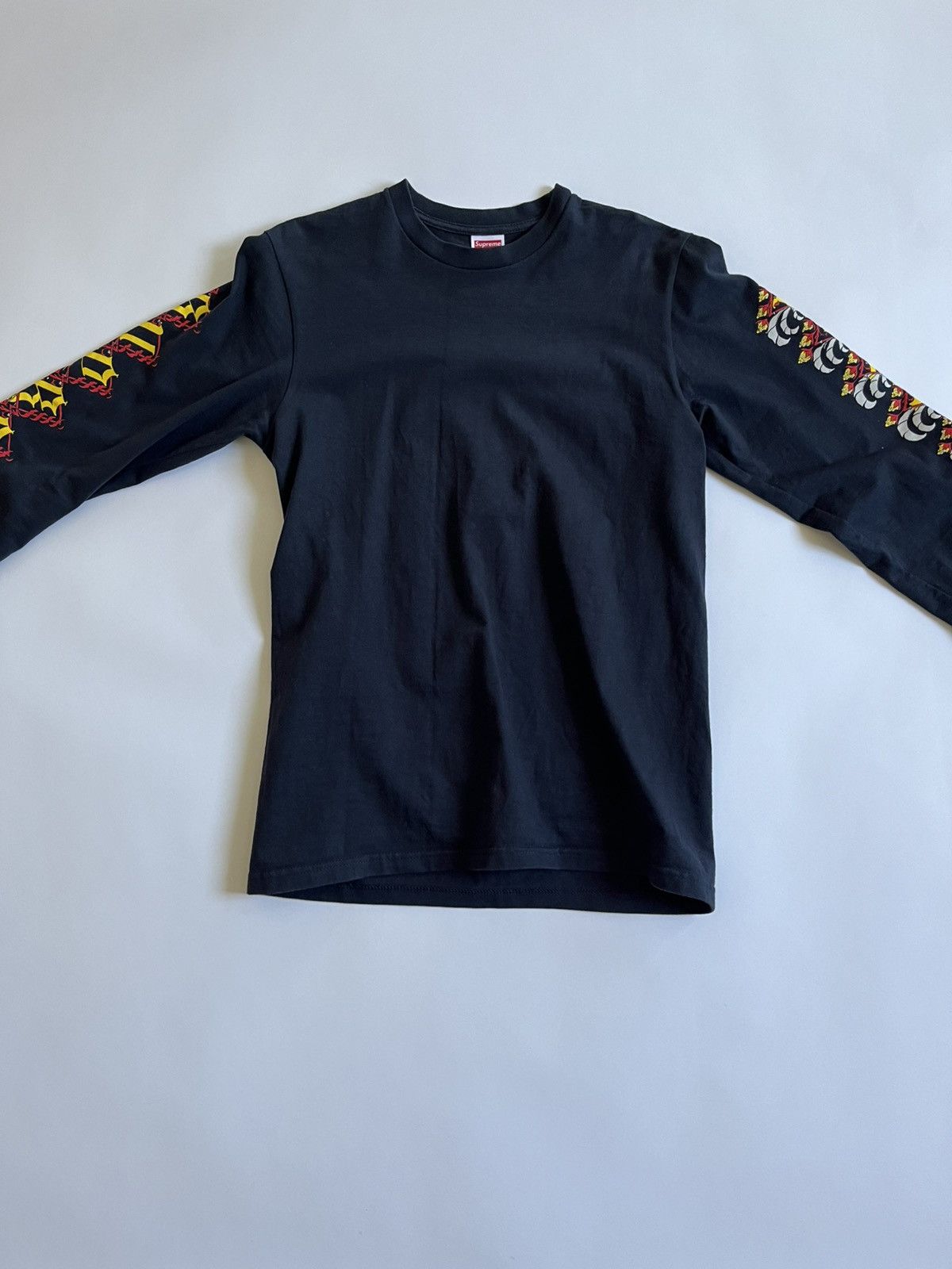 Supreme supreme longsleeve Size US M / EU 48-50 / 2 - 1 Thumbnail