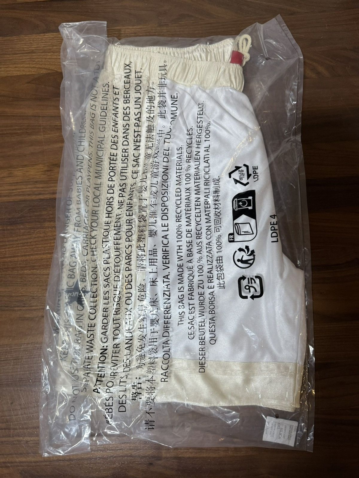 Supreme Supreme Side Pocket Basketball Short SS25 Large White Shorts Size US 34 / EU 50 - 6 Thumbnail