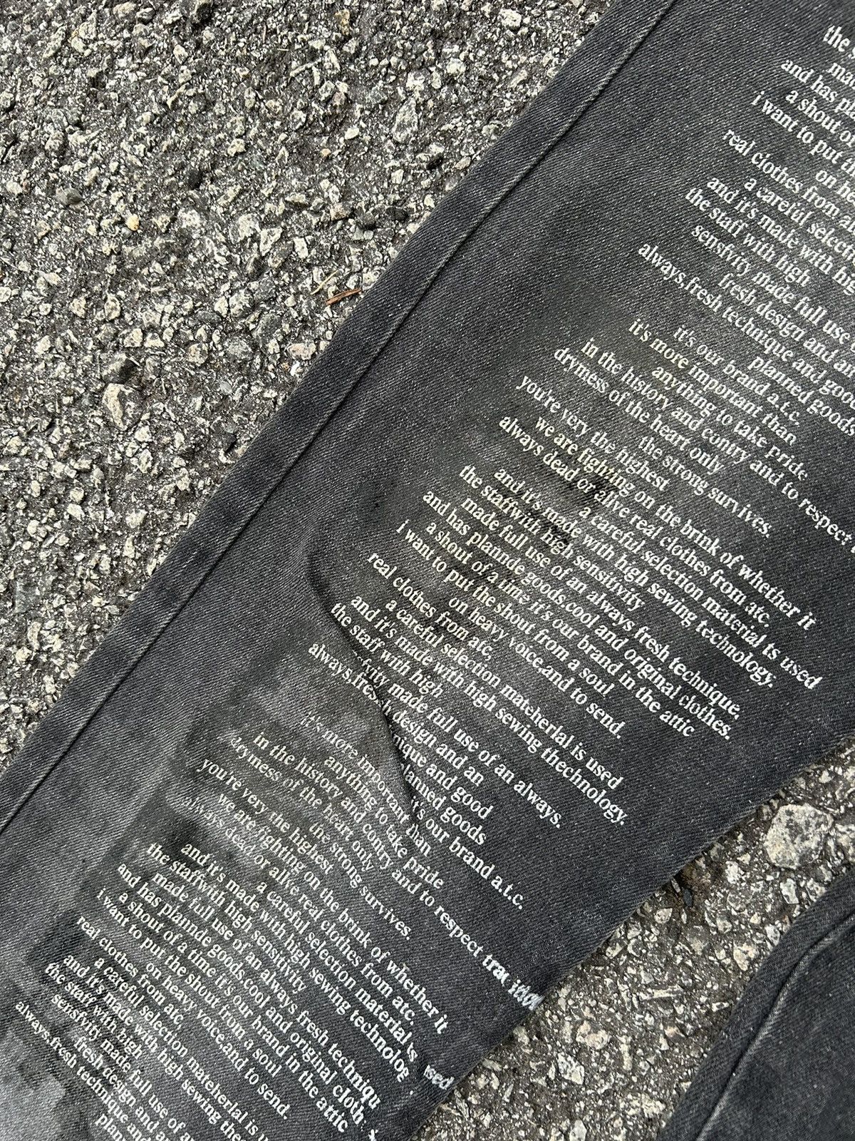 In The Attic in The Attic Poem Denim Junya Watanabe CDG☠️🎌☠️ Size US 32 / EU 48 - 6 Thumbnail