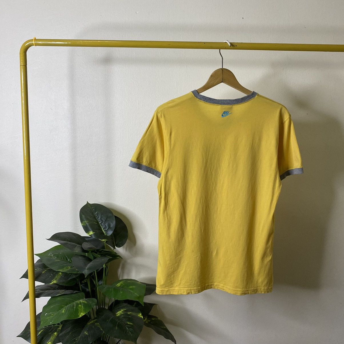 Nike × Vintage Vintage 2000s Nike Embroidery Spell Out Ringer Tee Size US S / EU 44-46 / 1 - 5 Thumbnail