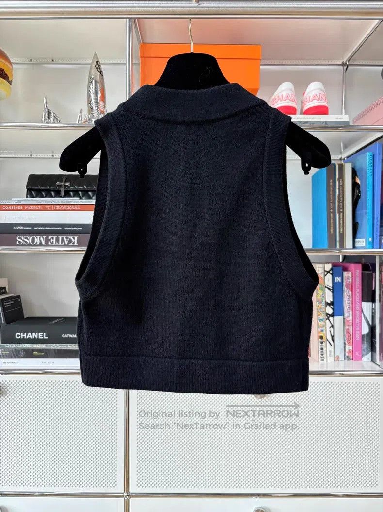 Chanel Chanel 22A exquisite handicraft workshop deep V-neck knitt Size XXS / US 00 / IT 34 - 4 Thumbnail