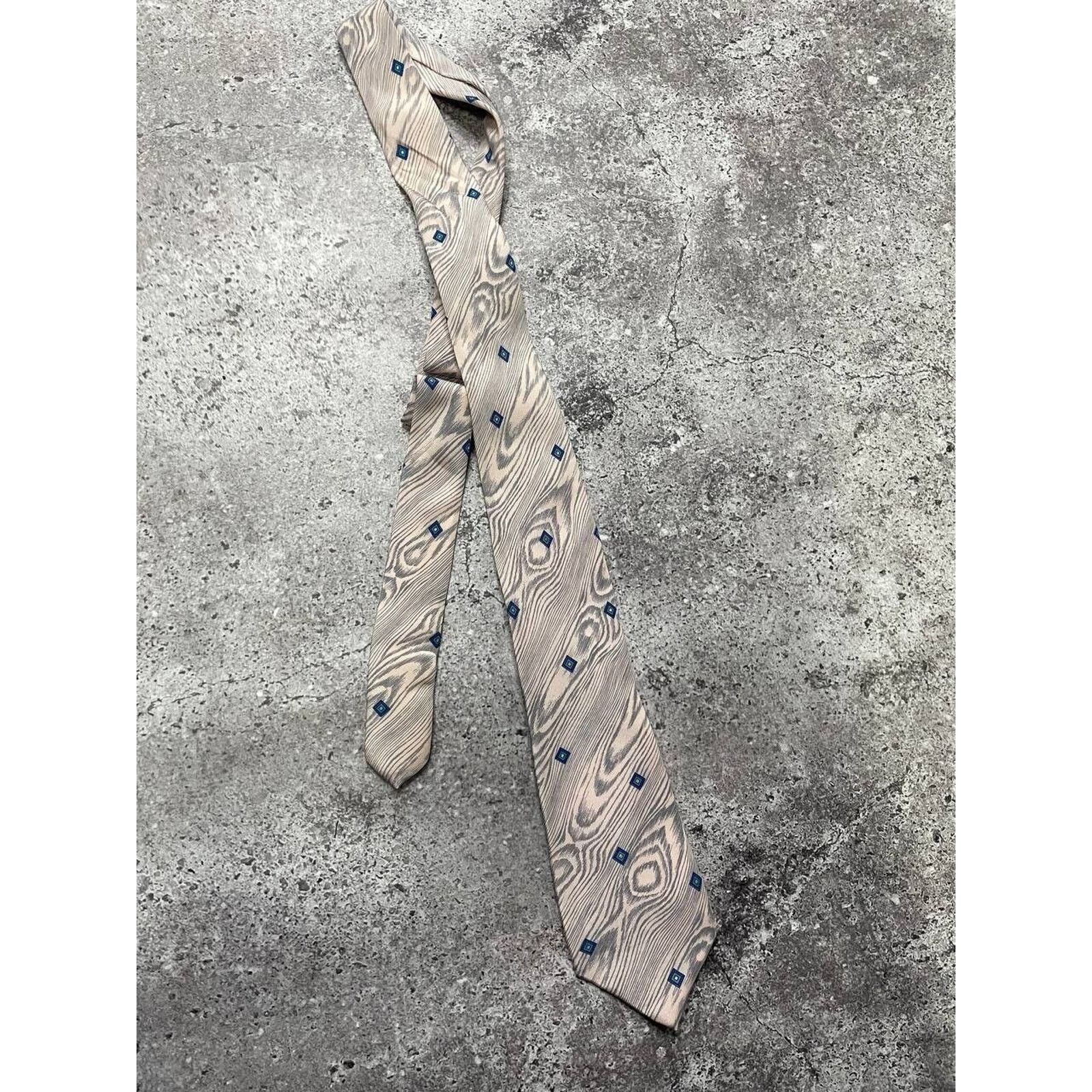 Dior Vintage Christian Dior Monsieur Tie Beige Diamond 100% Silk Size ONE SIZE - 1 Thumbnail
