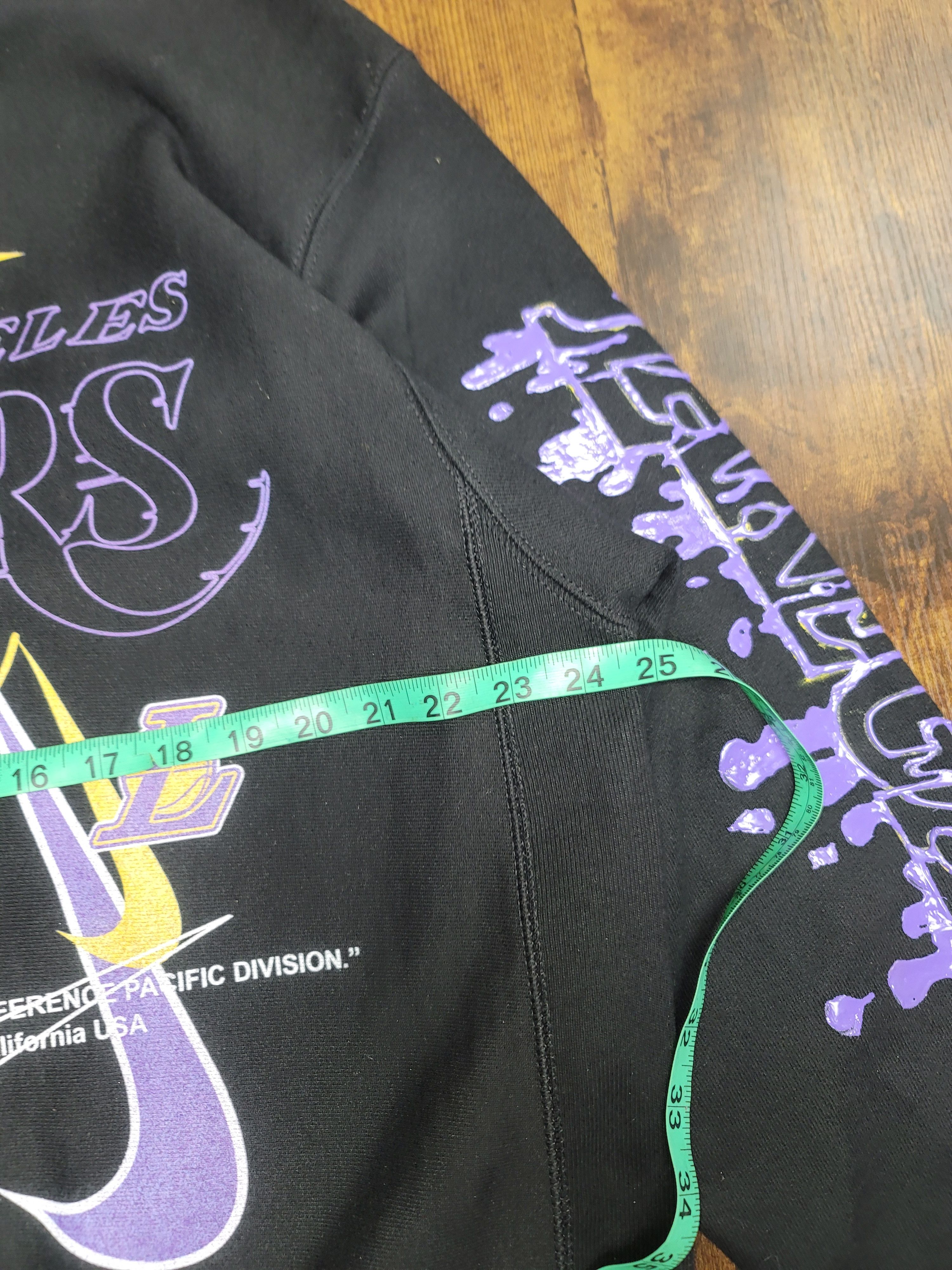 Champion Custom Lakers crewneck sweatshirt Size US M / EU 48-50 / 2 - 5 Thumbnail