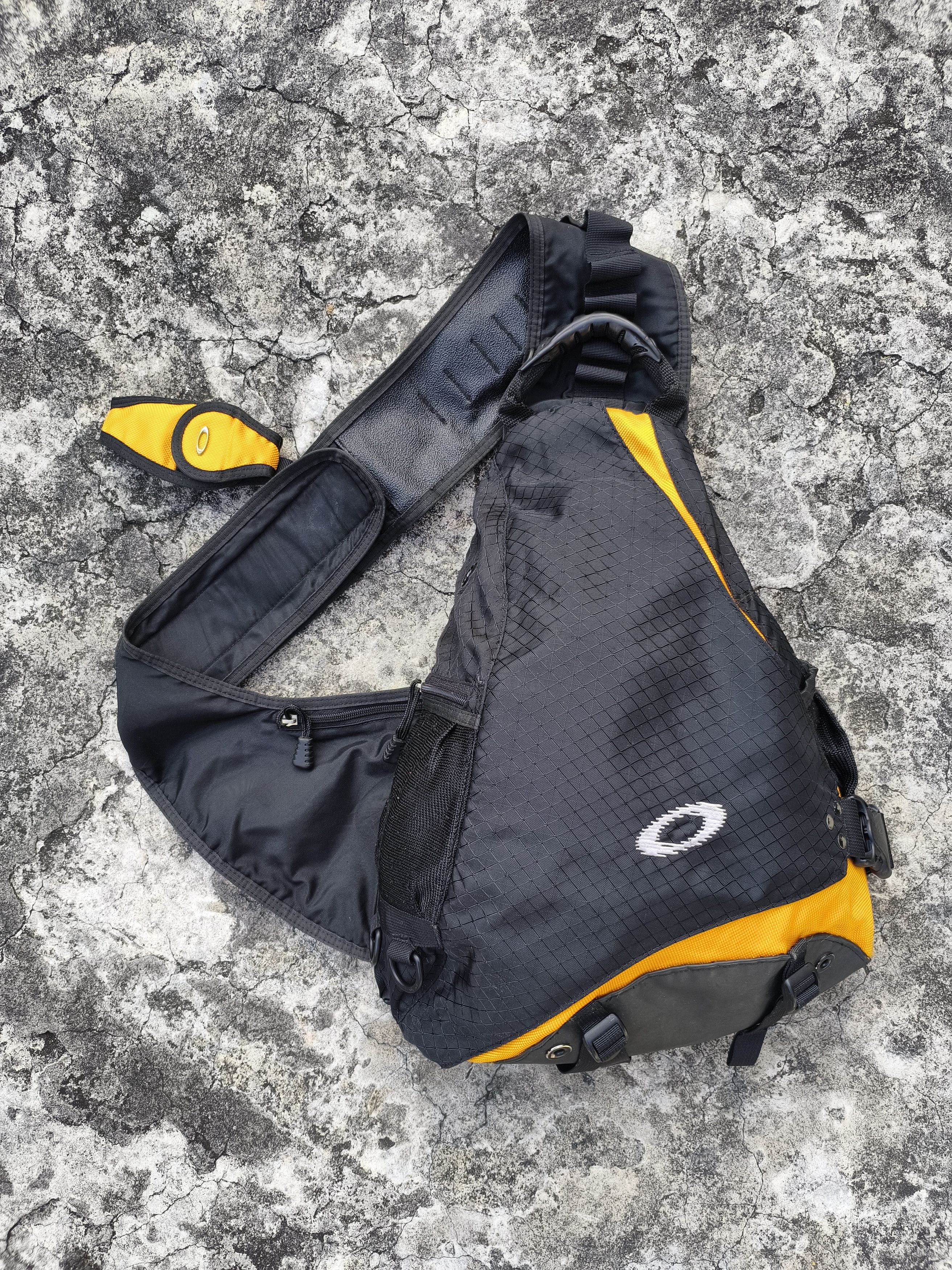 Oakley Oakley Sandbag Yellow Size ONE SIZE - 1 Thumbnail