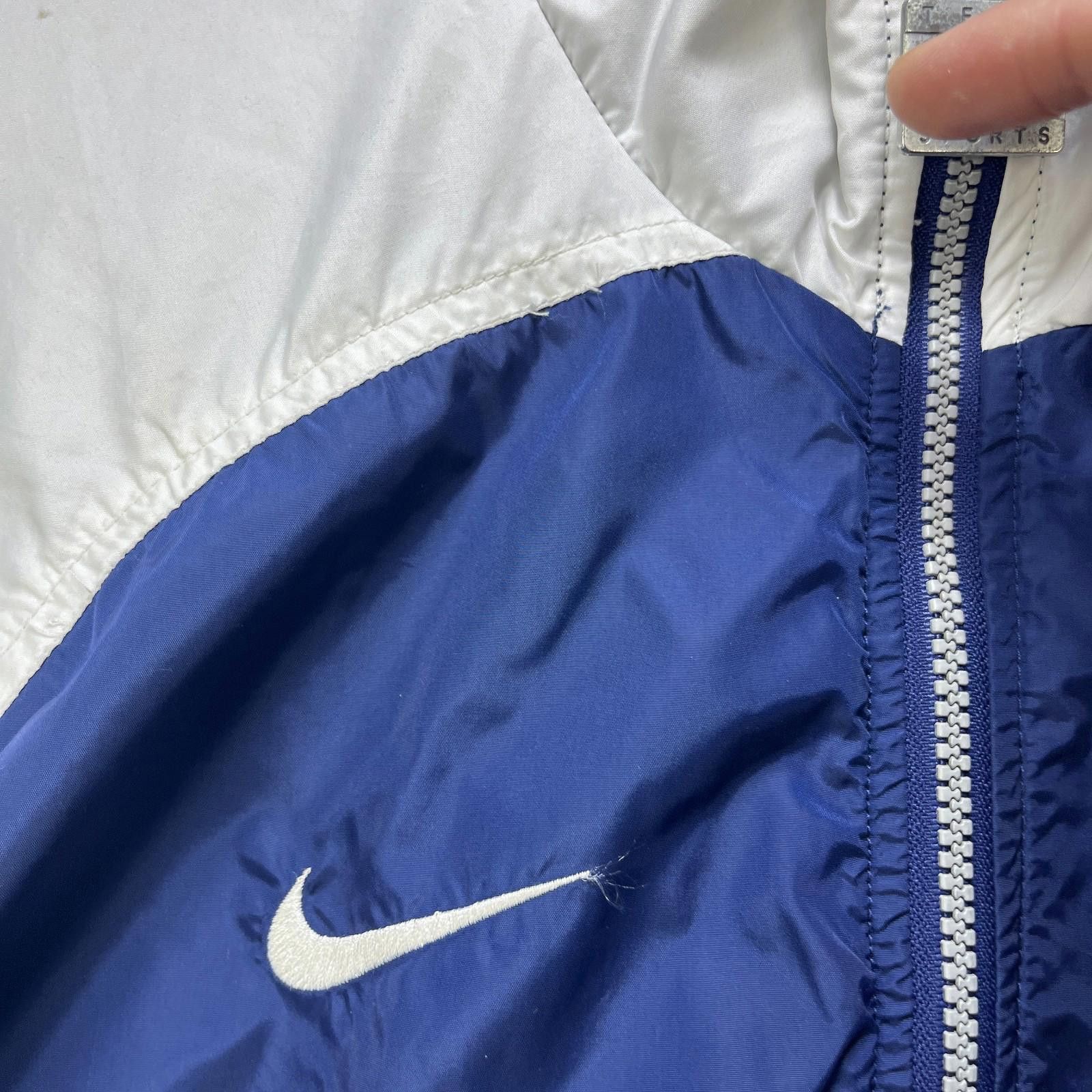 Nike Vintage 90s Nike Swoosh Windbreaker Jacket Large Size US L / EU 52-54 / 3 - 4 Thumbnail