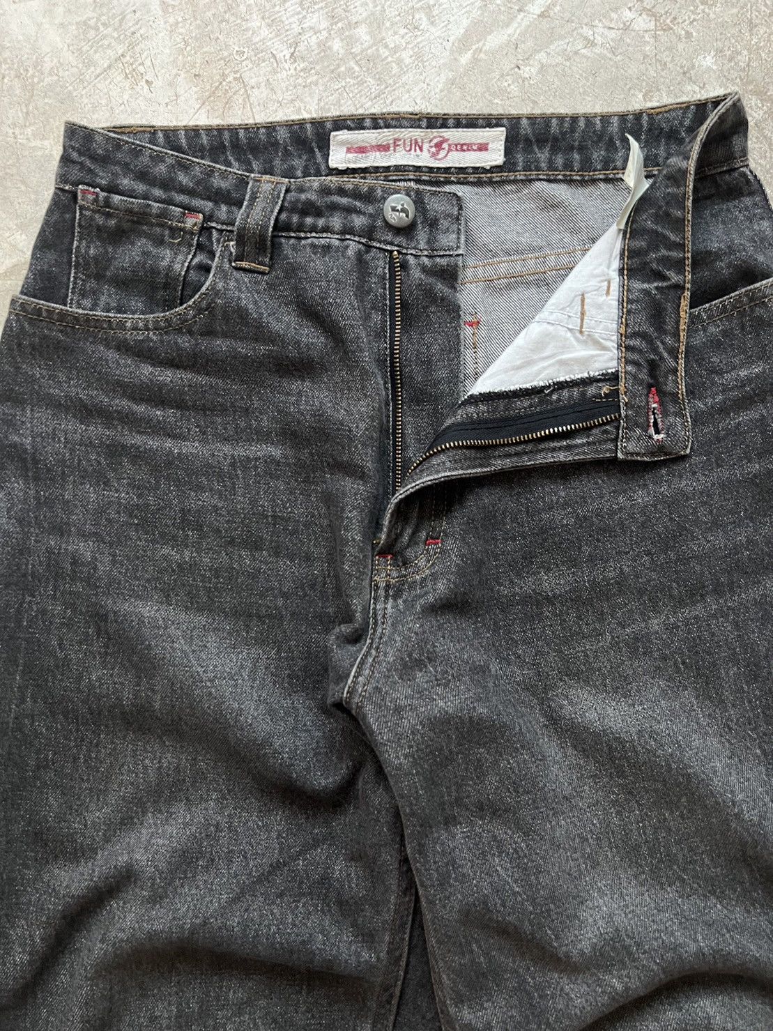 Japanese Brand Fun Denim Big Pocket Pants Size US 29 - 7 Thumbnail