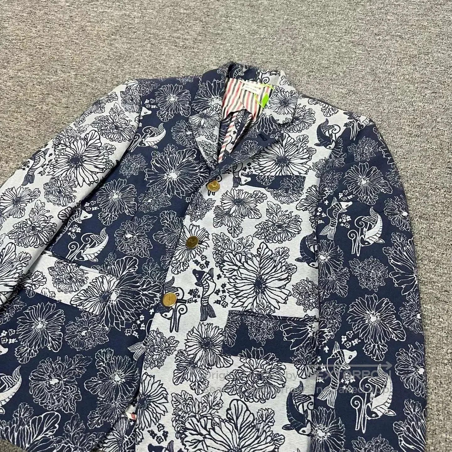 Thom Browne Thom Browne Floral Print Blazer. Size US S / EU 44-46 / 1 - 2 Thumbnail