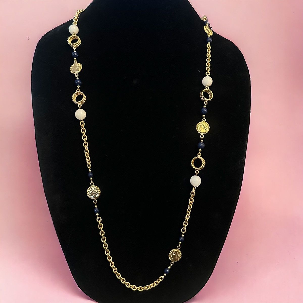 Vintage Vintage medieval coin link necklace Size ONE SIZE - 1 Thumbnail