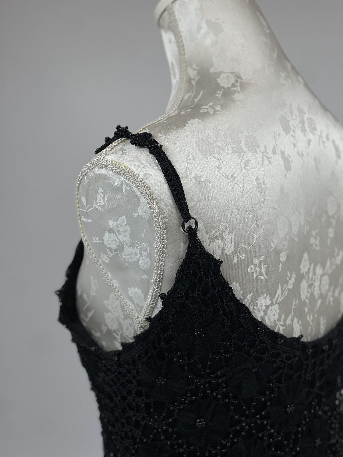 Vintage Vintage Y2K Mesh Sheer Black Sleeveless Top Size S / US 4 / IT 40 - 3 Thumbnail