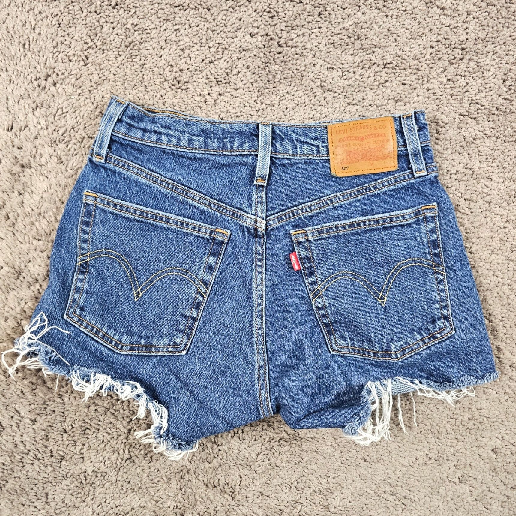 Levi's VINTAGE Levi's 501 Shorts Womens Medium Blue Denim Cut-Off 24" Waist Casual Size 24" / US 00 / IT 34 - 7 Thumbnail